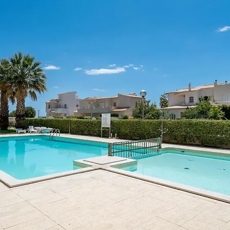Swimming Pool Delight In By Innkeeper * Albufeira