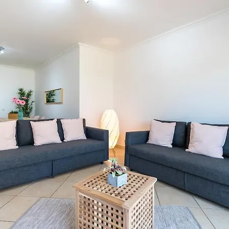 Swimming Pool Delight In By Innkeeper Appartement Albufeira